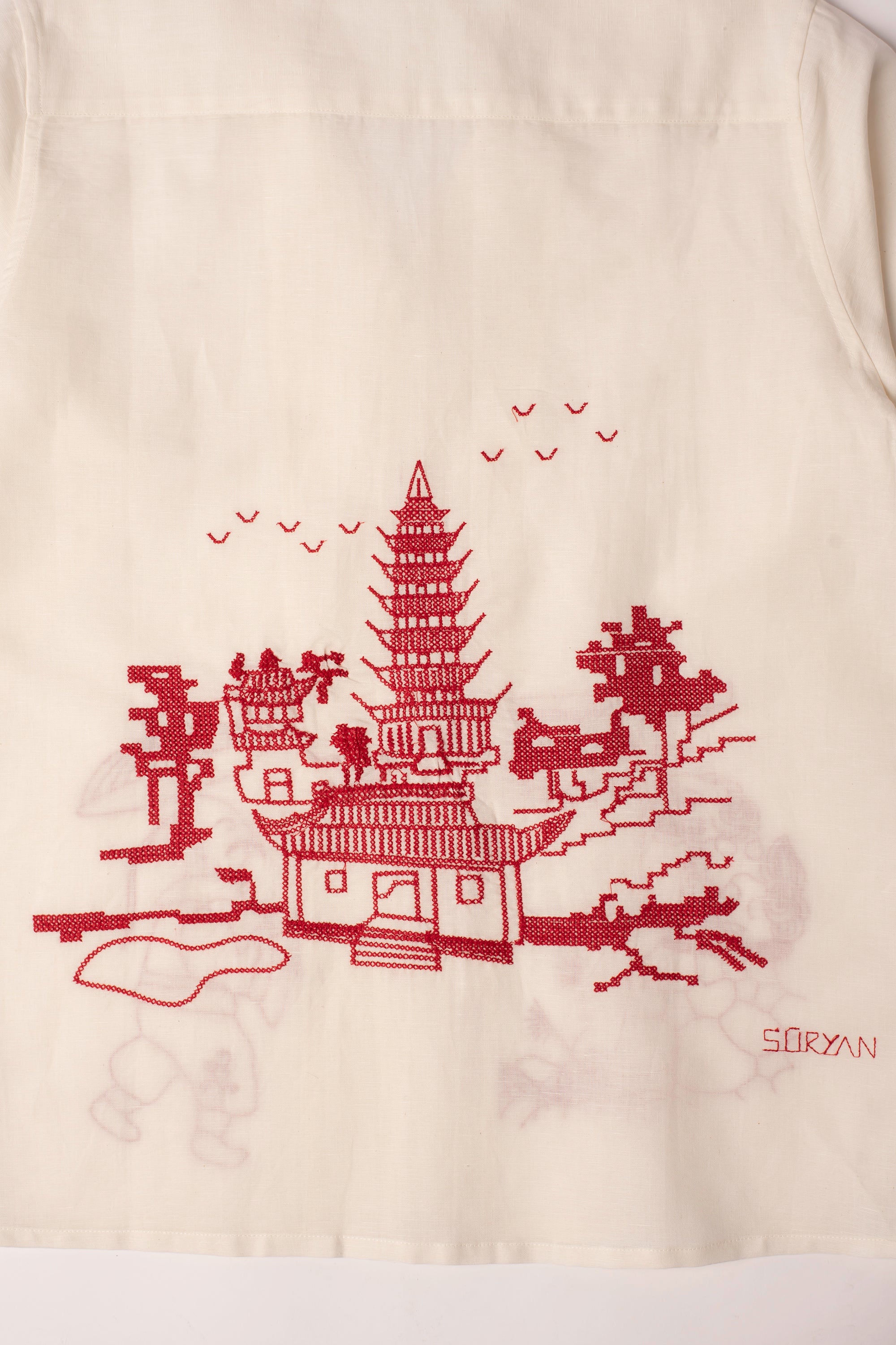 Camicia in 100% Lino con ricamo Japan Temple