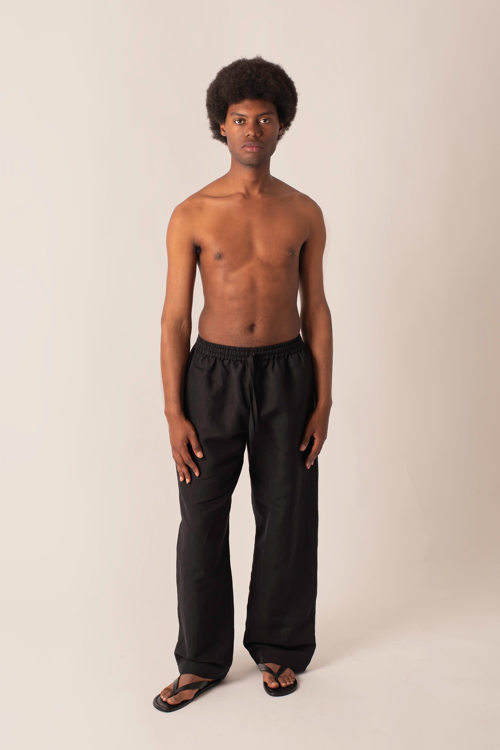 Pantalone in 100% Lino Gamba
Larga